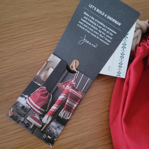 Hearth and hand build a snowman set - Picture 2 of 8